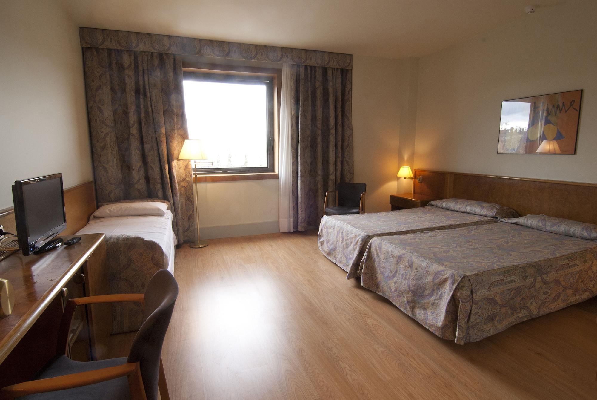 Hotel Domo Vilafranca del Penedès Zewnętrze zdjęcie