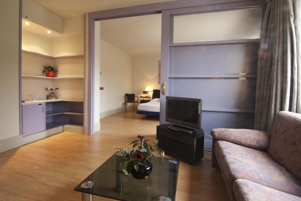 Hotel Domo Vilafranca del Penedès Zewnętrze zdjęcie