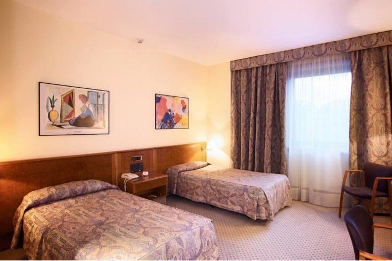 Hotel Domo Vilafranca del Penedès Zewnętrze zdjęcie
